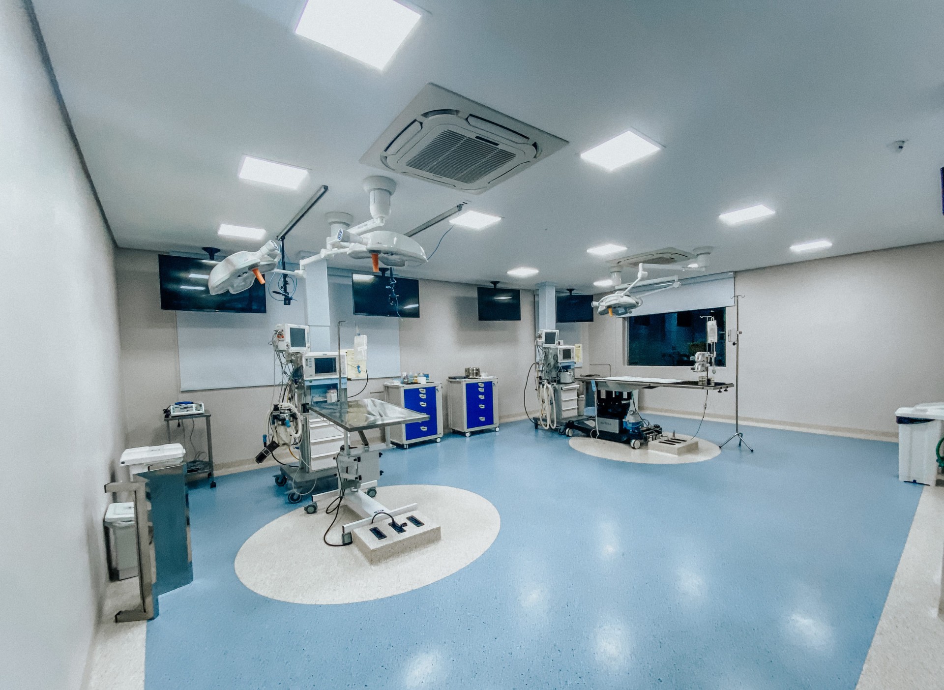 Centro cirúrgico do Hospital Veterinário UFAPE
